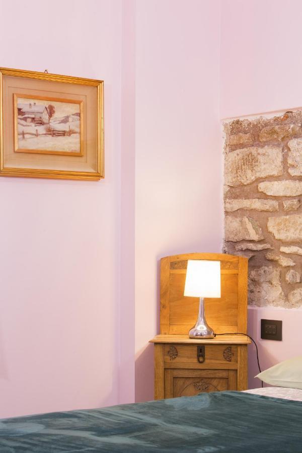Alla Porta Di Sotto B&B Fivizzano Extérieur photo