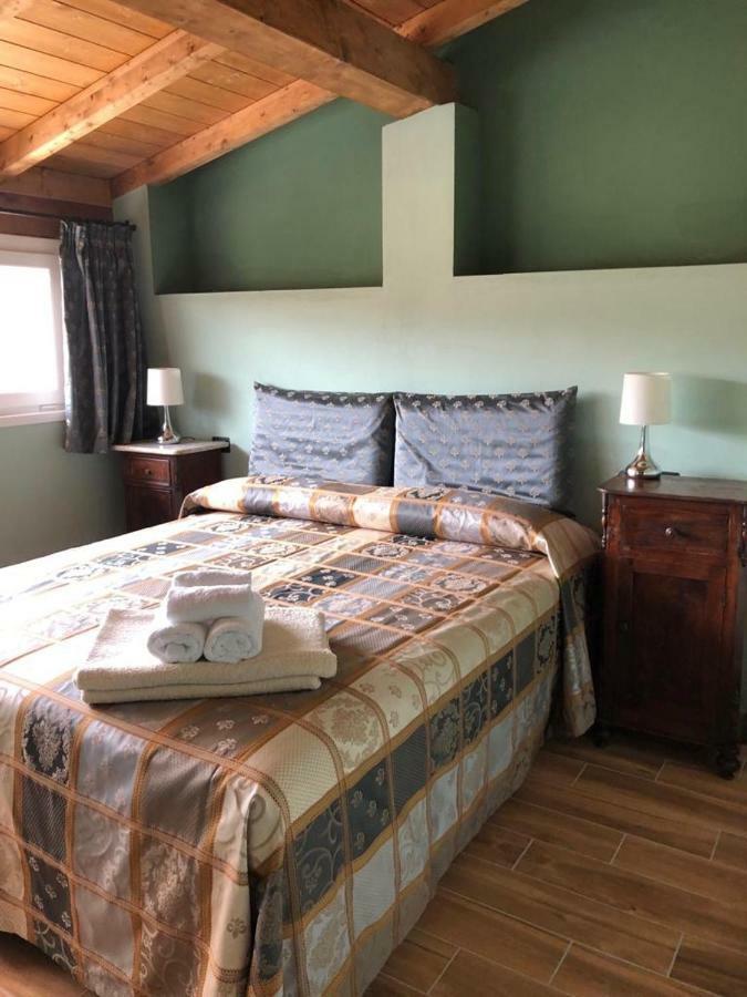 Alla Porta Di Sotto B&B Fivizzano Extérieur photo